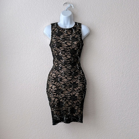 B DARLIN Black Lace Bodycon Dress Size 1/2 - Picture 1 of 7